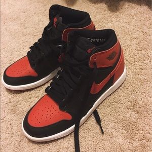 Air Jordan 1 (Bred) Size 4.5 boys/6 women